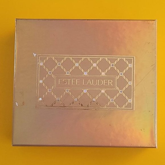 Estee Lauder Limited Edition Collector Item - Snowman Solid Perfume Compact - Picture 9 of 11